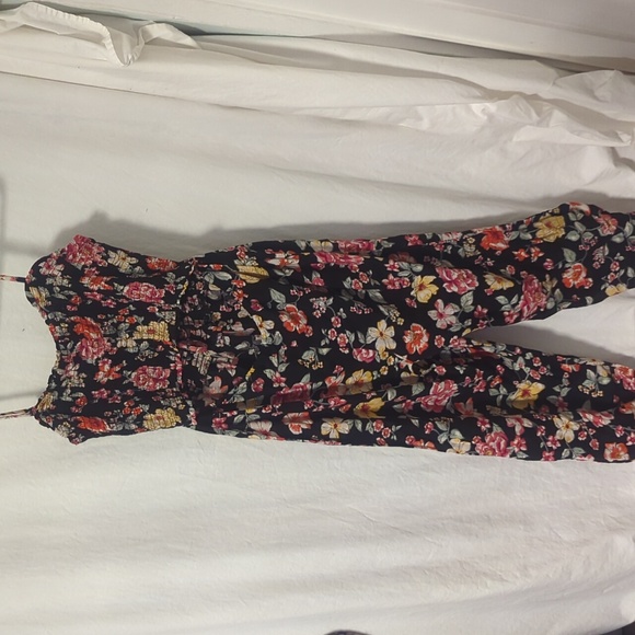 NWOT RDI floral cutout jumper - Picture 2 of 10
